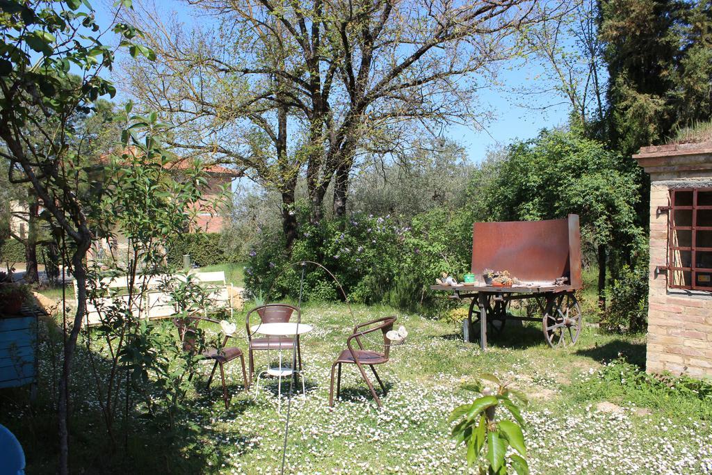 סן ג'ימיניאנו Bio Agriturismo Podere Pretoia מראה חיצוני תמונה