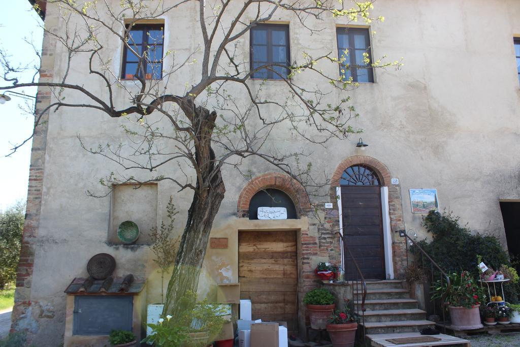 סן ג'ימיניאנו Bio Agriturismo Podere Pretoia מראה חיצוני תמונה
