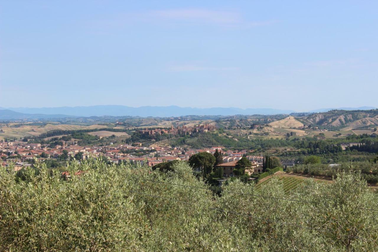 סן ג'ימיניאנו Bio Agriturismo Podere Pretoia מראה חיצוני תמונה